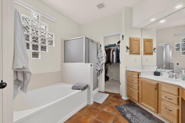 1101 Via Tomas NE, Albuquerque, NM 87113
