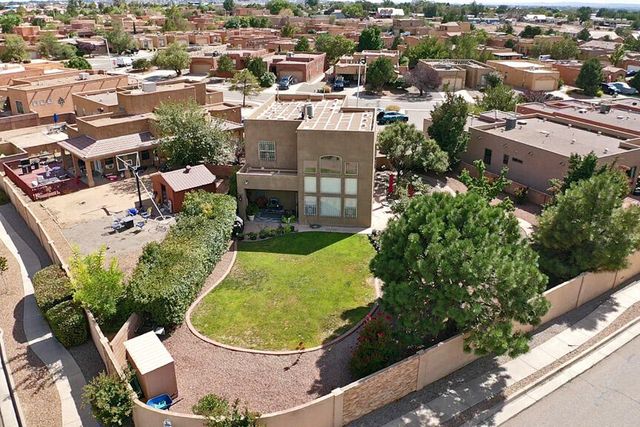 1101 Via Tomas NE, Albuquerque, NM 87113