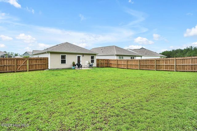 185 Kite Circle NE, Bolivia, NC 28422