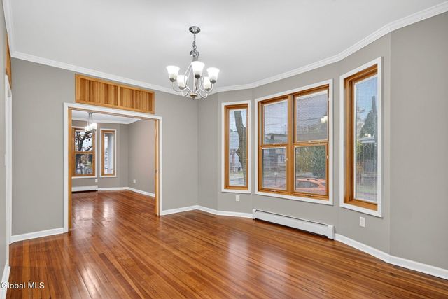 343 2nd Avenue, Albany, NY 12209