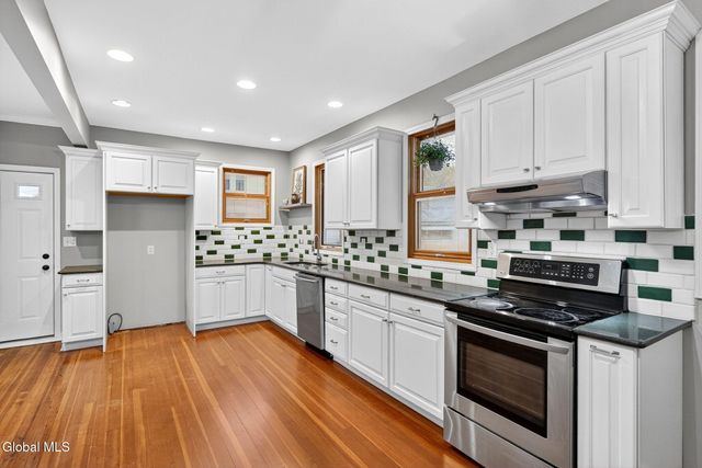 343 2nd Avenue, Albany, NY 12209