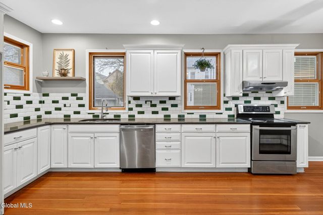 343 2nd Avenue, Albany, NY 12209