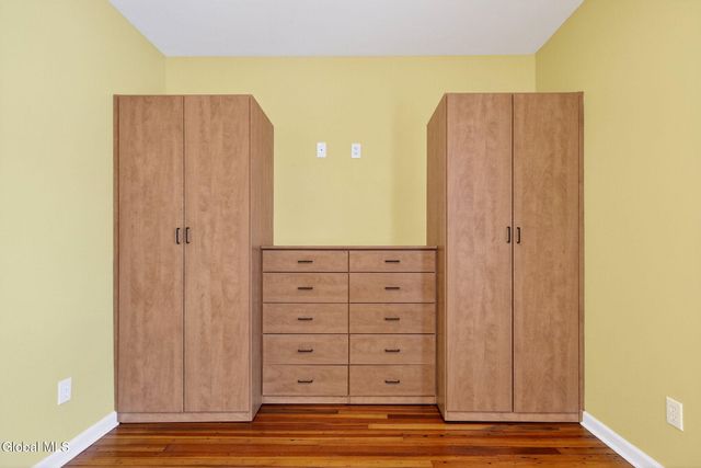 343 2nd Avenue, Albany, NY 12209