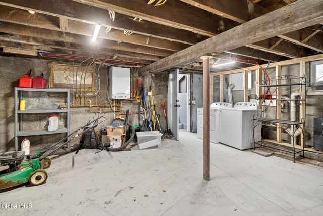 343 2nd Avenue, Albany, NY 12209