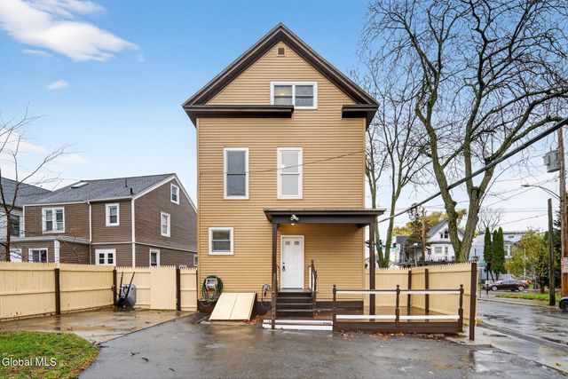 343 2nd Avenue, Albany, NY 12209
