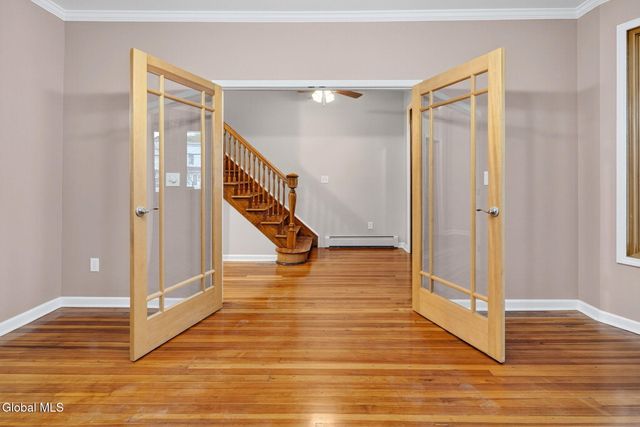 343 2nd Avenue, Albany, NY 12209