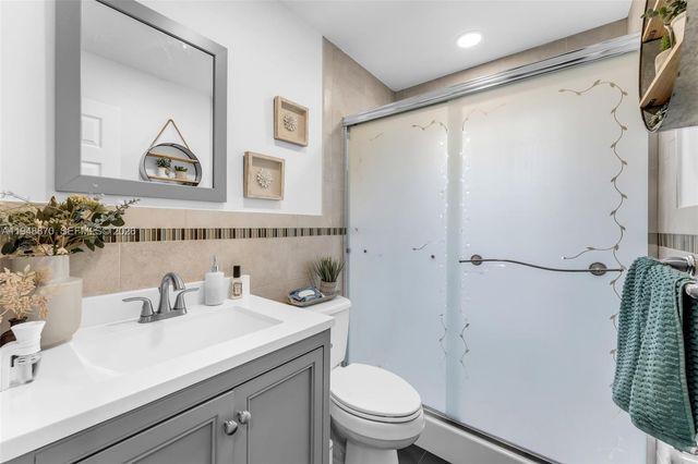 12210 SW 92nd St, Miami, FL 33186