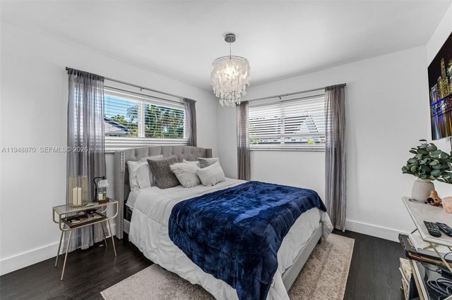 12210 SW 92nd St, Miami, FL 33186