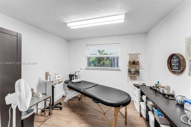 12210 SW 92nd St, Miami, FL 33186