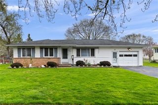66 Landau Drive, Gates, NY 14606