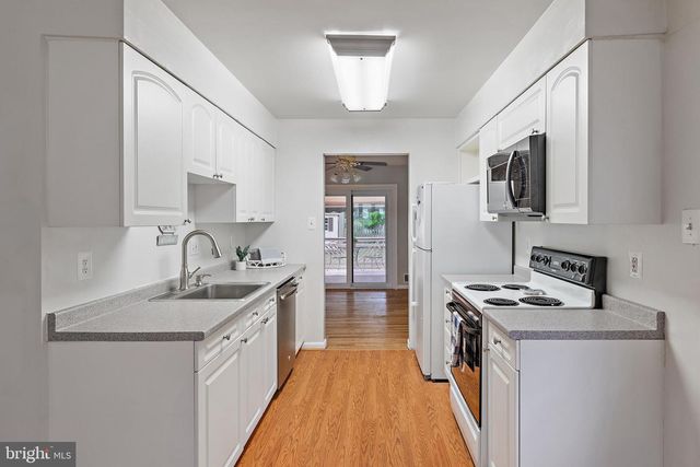 970 HIGHPOINT DR, Annapolis, MD 21409