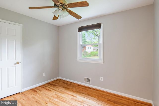 970 HIGHPOINT DR, Annapolis, MD 21409