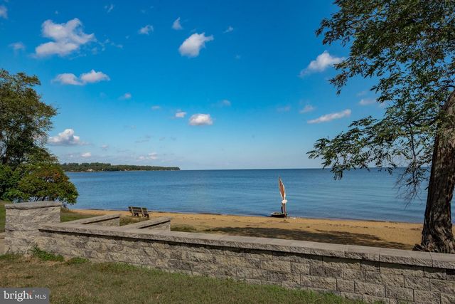 970 HIGHPOINT DR, Annapolis, MD 21409