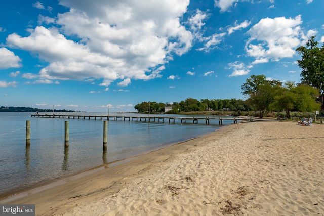 970 HIGHPOINT DR, Annapolis, MD 21409