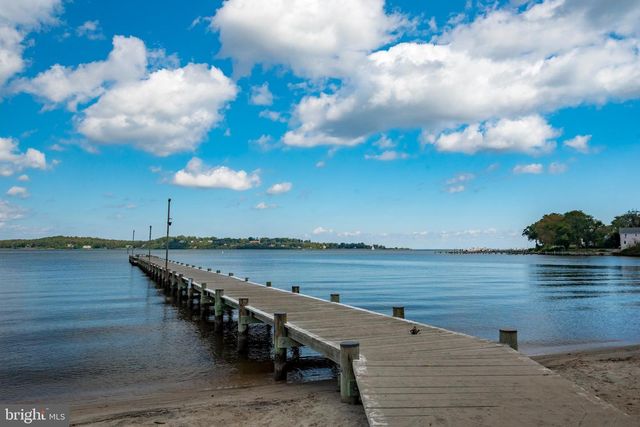 970 HIGHPOINT DR, Annapolis, MD 21409
