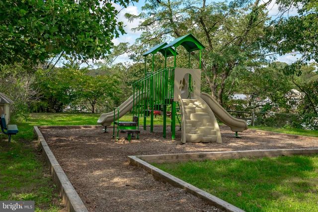 970 HIGHPOINT DR, Annapolis, MD 21409