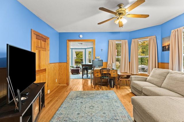 163 S Leyden St, Brockton, MA 02302