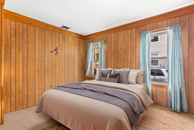 163 S Leyden St, Brockton, MA 02302