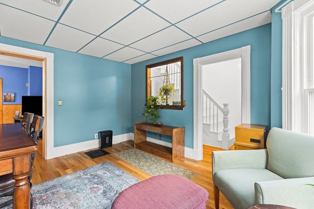 163 S Leyden St, Brockton, MA 02302