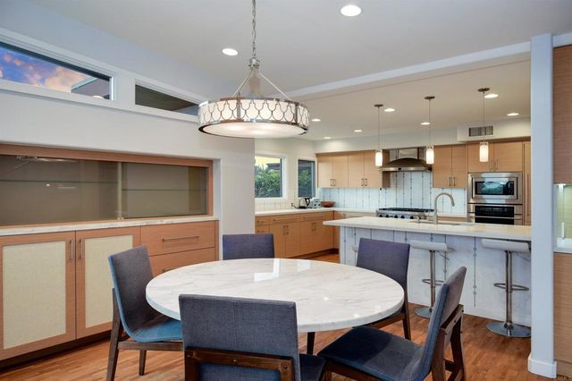152 7th Street, Del Mar, CA 92014