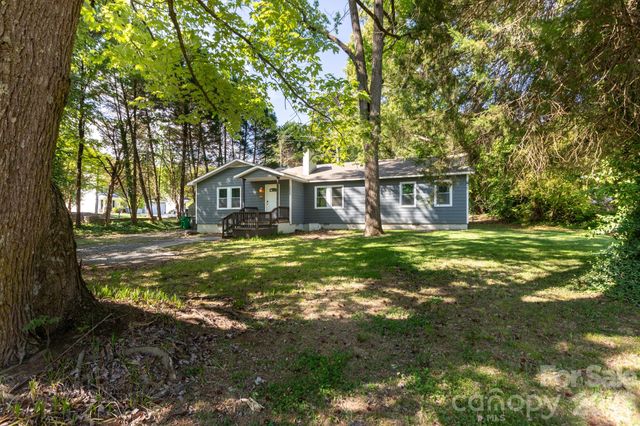 10623 Rozzelles Ferry Road, Charlotte, NC 28214