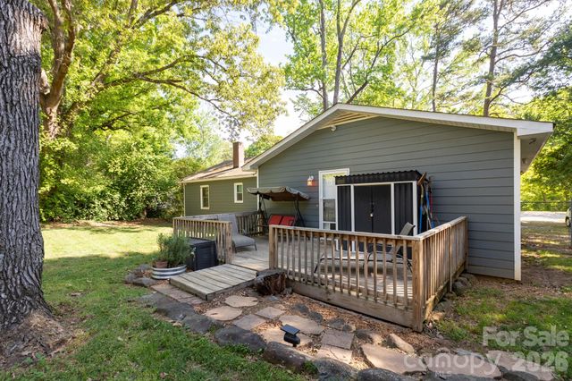 10623 Rozzelles Ferry Road, Charlotte, NC 28214