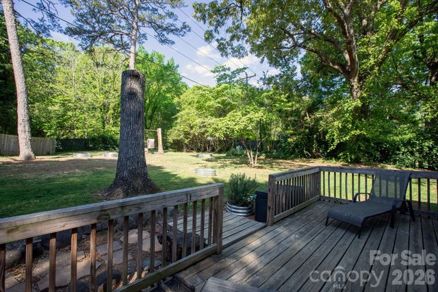 10623 Rozzelles Ferry Road, Charlotte, NC 28214