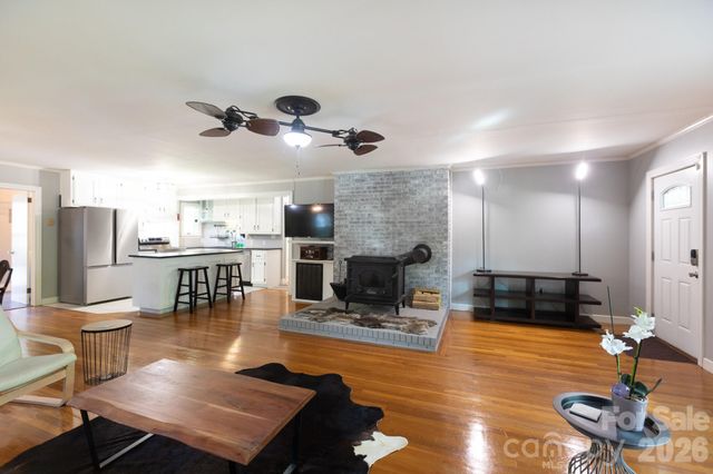 10623 Rozzelles Ferry Road, Charlotte, NC 28214