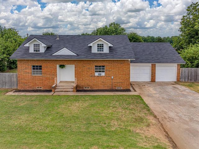 202 NW 34th Street, Newcastle, OK 73065