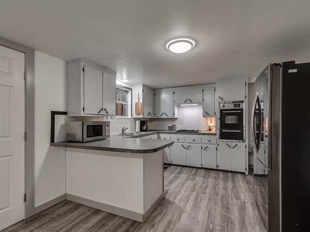 202 NW 34th Street, Newcastle, OK 73065