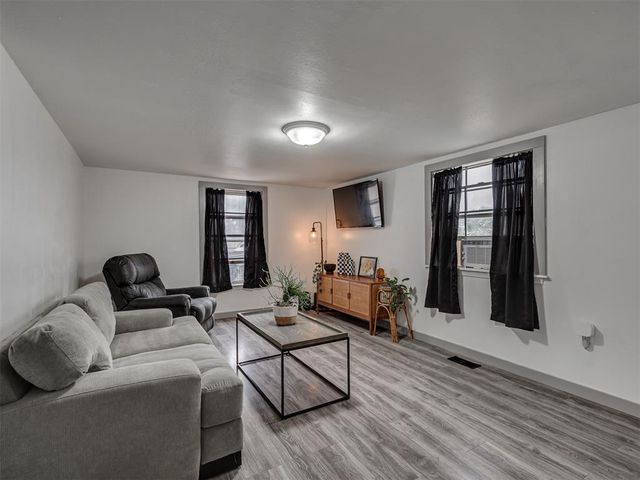202 NW 34th Street, Newcastle, OK 73065