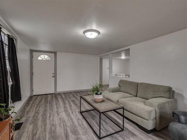 202 NW 34th Street, Newcastle, OK 73065