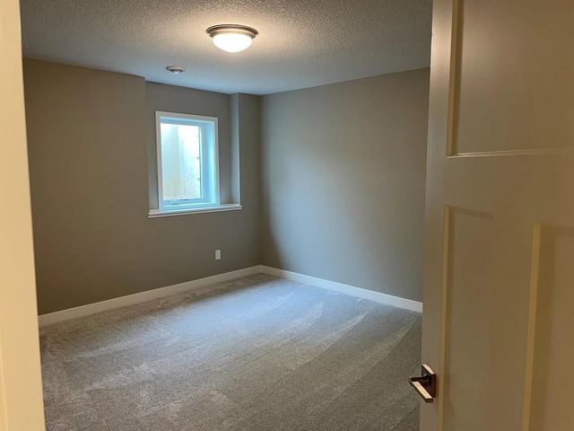 1471 Palmer Drive N, Lake Elmo, MN 55042