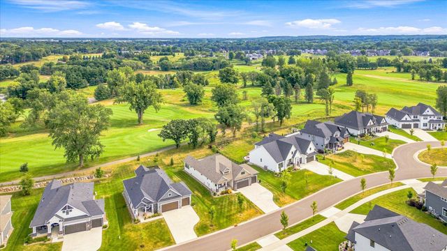 1471 Palmer Drive N, Lake Elmo, MN 55042