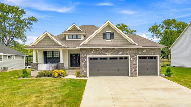1471 Palmer Drive N, Lake Elmo, MN 55042