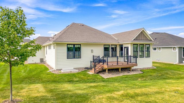 1471 Palmer Drive N, Lake Elmo, MN 55042