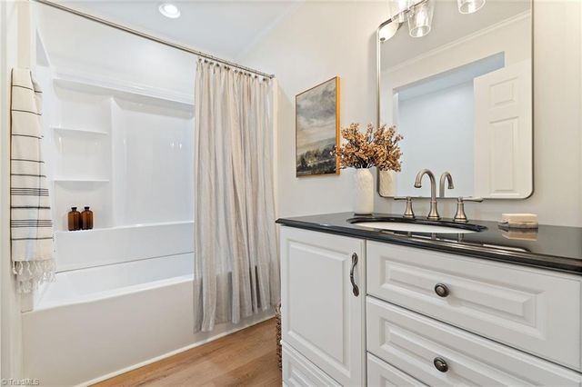 2216 Whites Mill Road, High Point, NC 27265