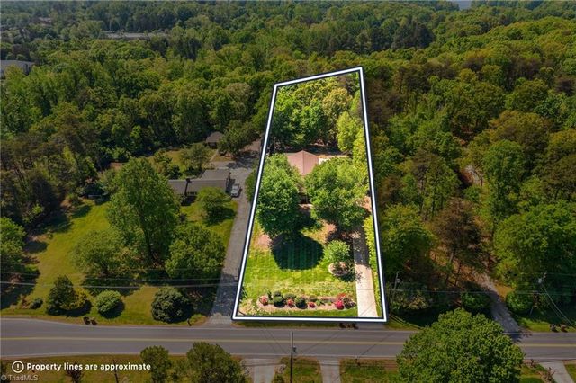 2216 Whites Mill Road, High Point, NC 27265