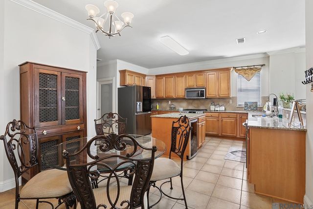36349 Cypress Glen Ave, Prairieville, LA 70769