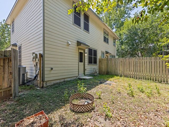 151 N Burberry Park Circle, Spring, TX 77382