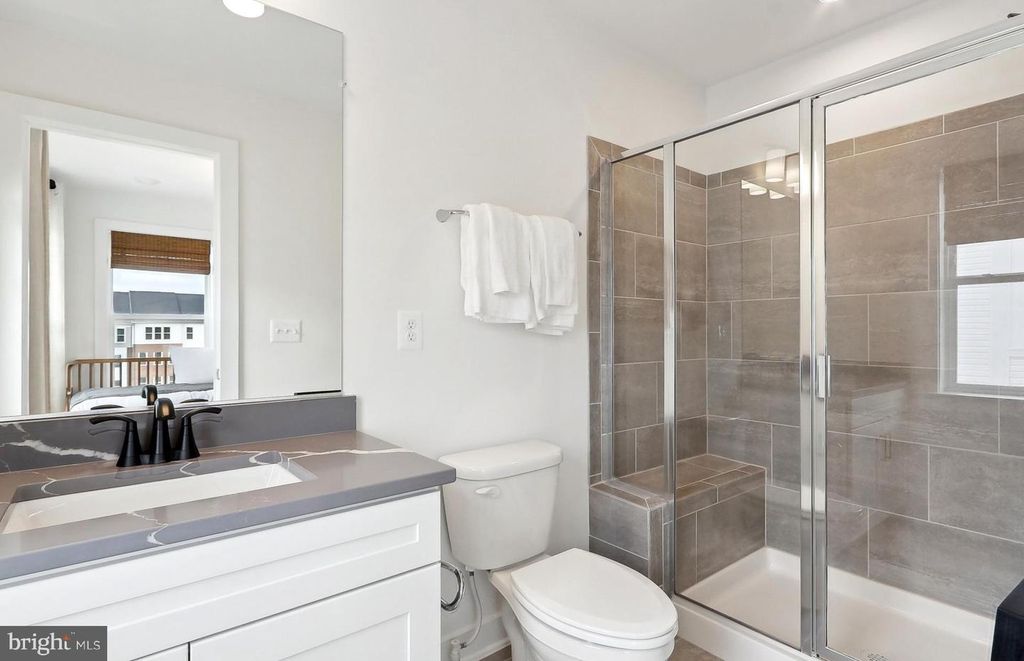 Image 21 of property listing at 2030 HENSON NORRIS ST, Rockville, MD 20850