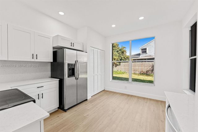 5532 NW 55th Ter, Coconut Creek, FL 33073