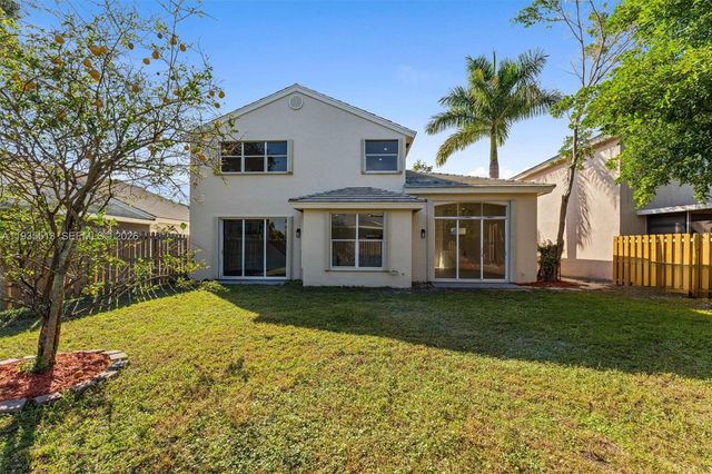 5532 NW 55th Ter, Coconut Creek, FL 33073