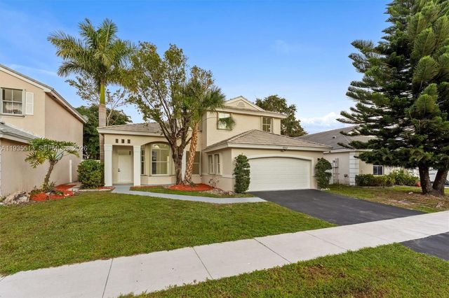 5532 NW 55th Ter, Coconut Creek, FL 33073