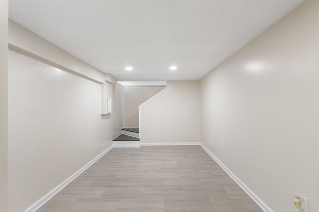 1447 McCan Dr, Clarksville, TN 37043