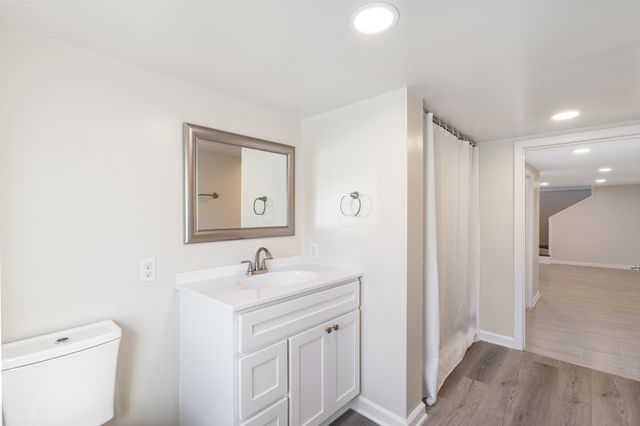 1447 McCan Dr, Clarksville, TN 37043