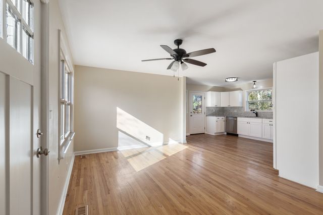 1447 McCan Dr, Clarksville, TN 37043