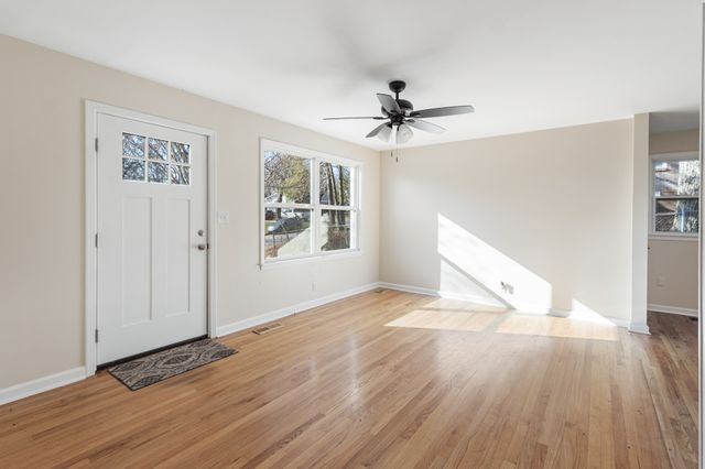 1447 McCan Dr, Clarksville, TN 37043