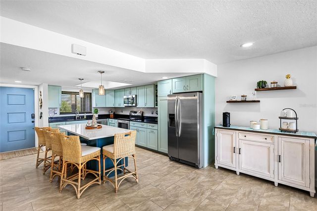 6500 FLOTILLA DRIVE 196, Holmes Beach, FL 34217