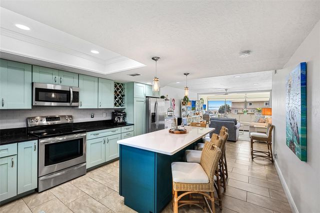 6500 FLOTILLA DRIVE 196, Holmes Beach, FL 34217